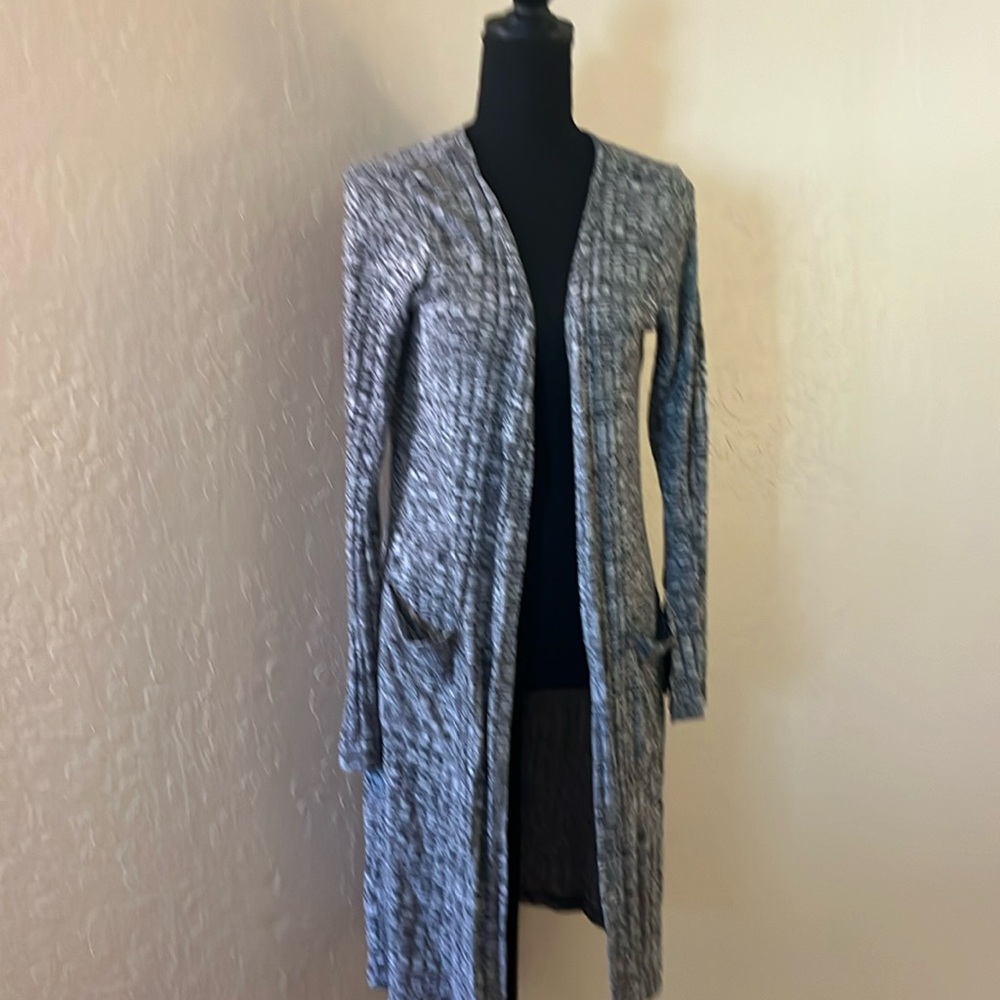 Timing Long Open-Front Gray Marled Cardiganโ